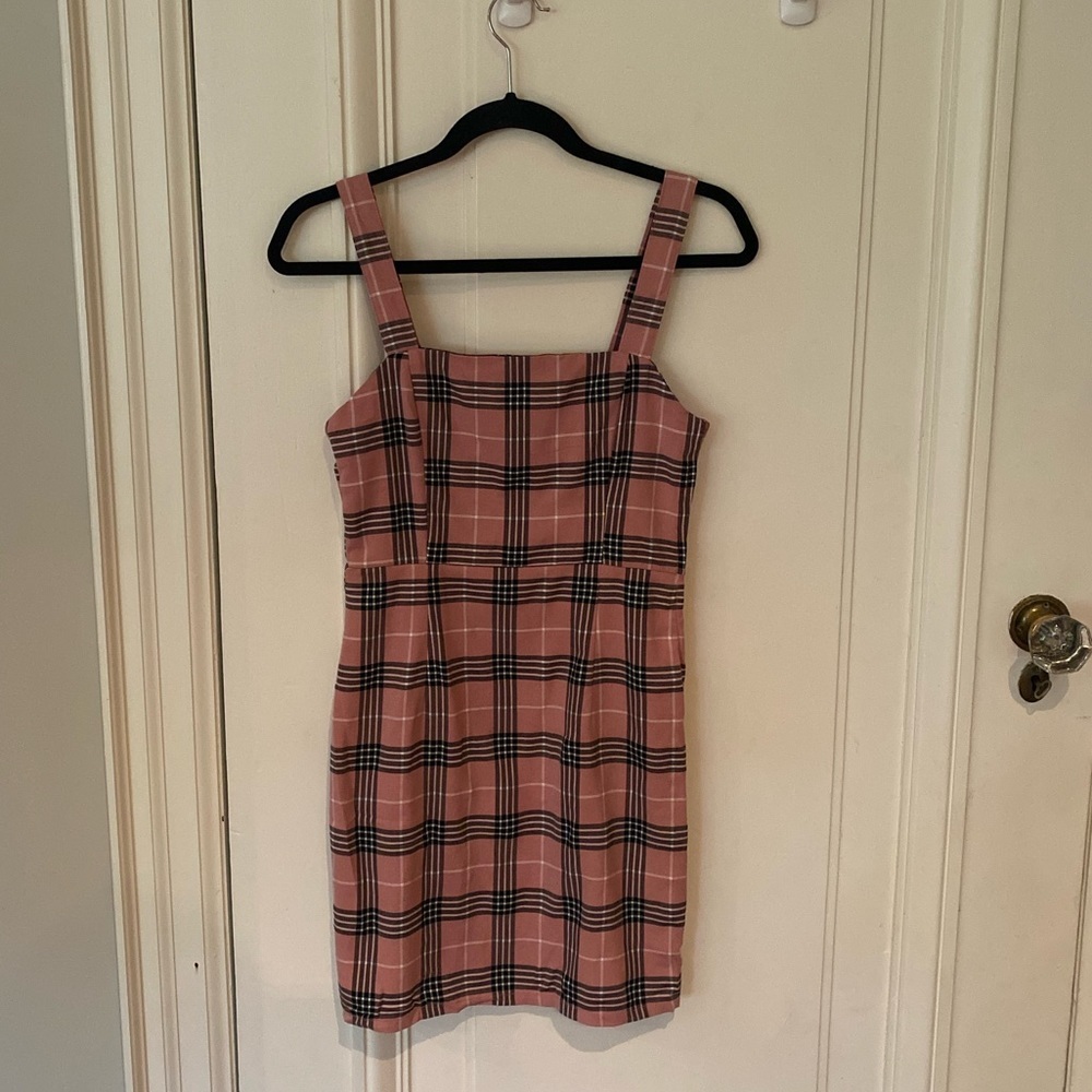 Pink Plaid Checkered Mini Dress size 4 Summer Vacation Burberry-Inspired Print - Picture 2 of 9